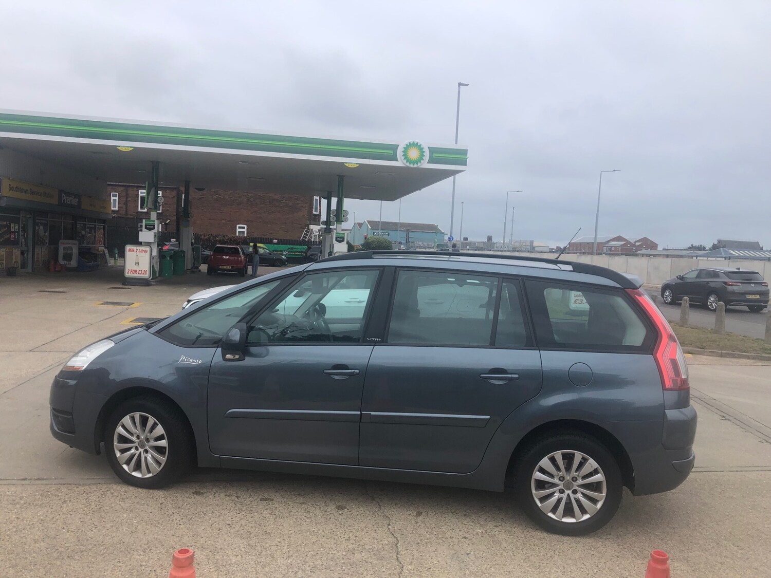 Vehicle 9