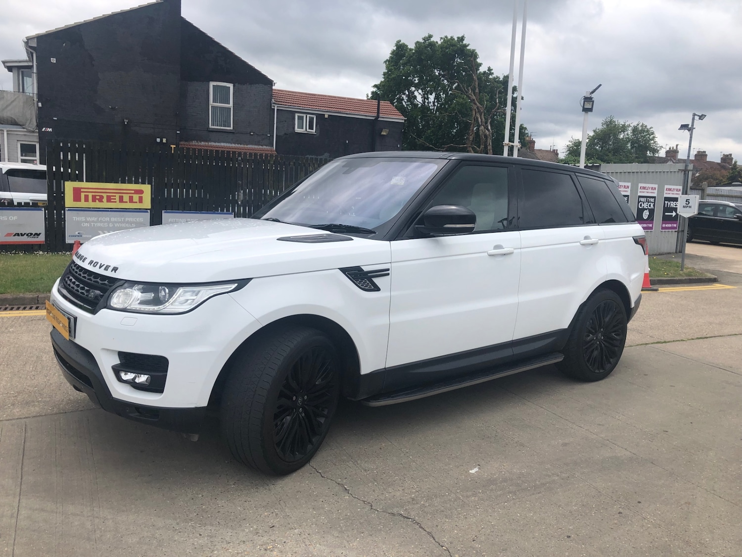 Used Land Rover Range Rover Sport 2015 for sale - 77086567: Photo 10