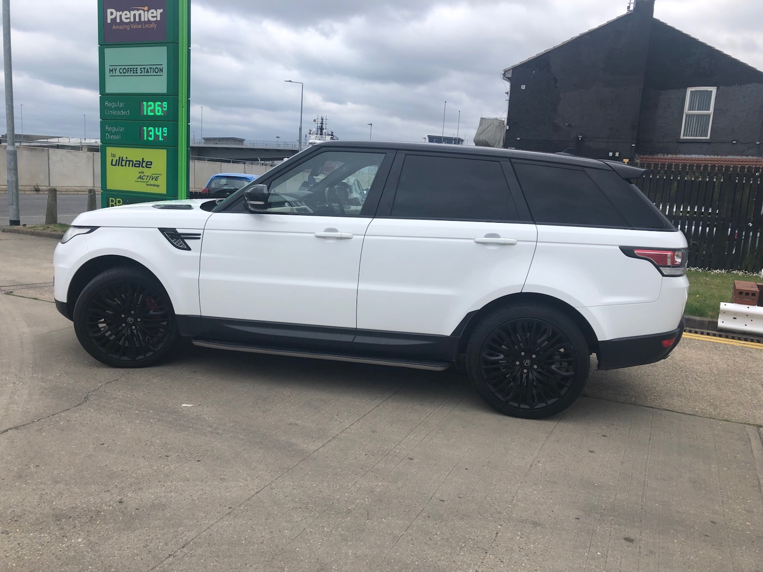 Used Land Rover Range Rover Sport 2015 for sale - 77086567: Photo 14