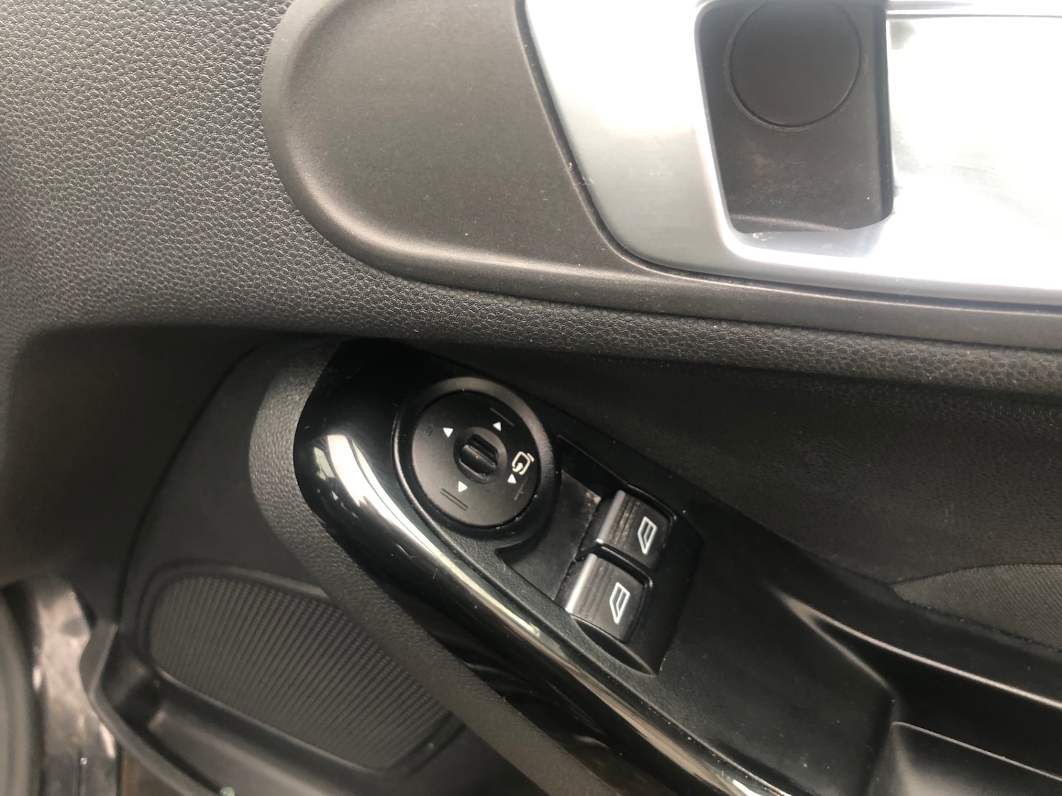 Used Ford Fiesta 2016 for sale - 77775315: Photo 21