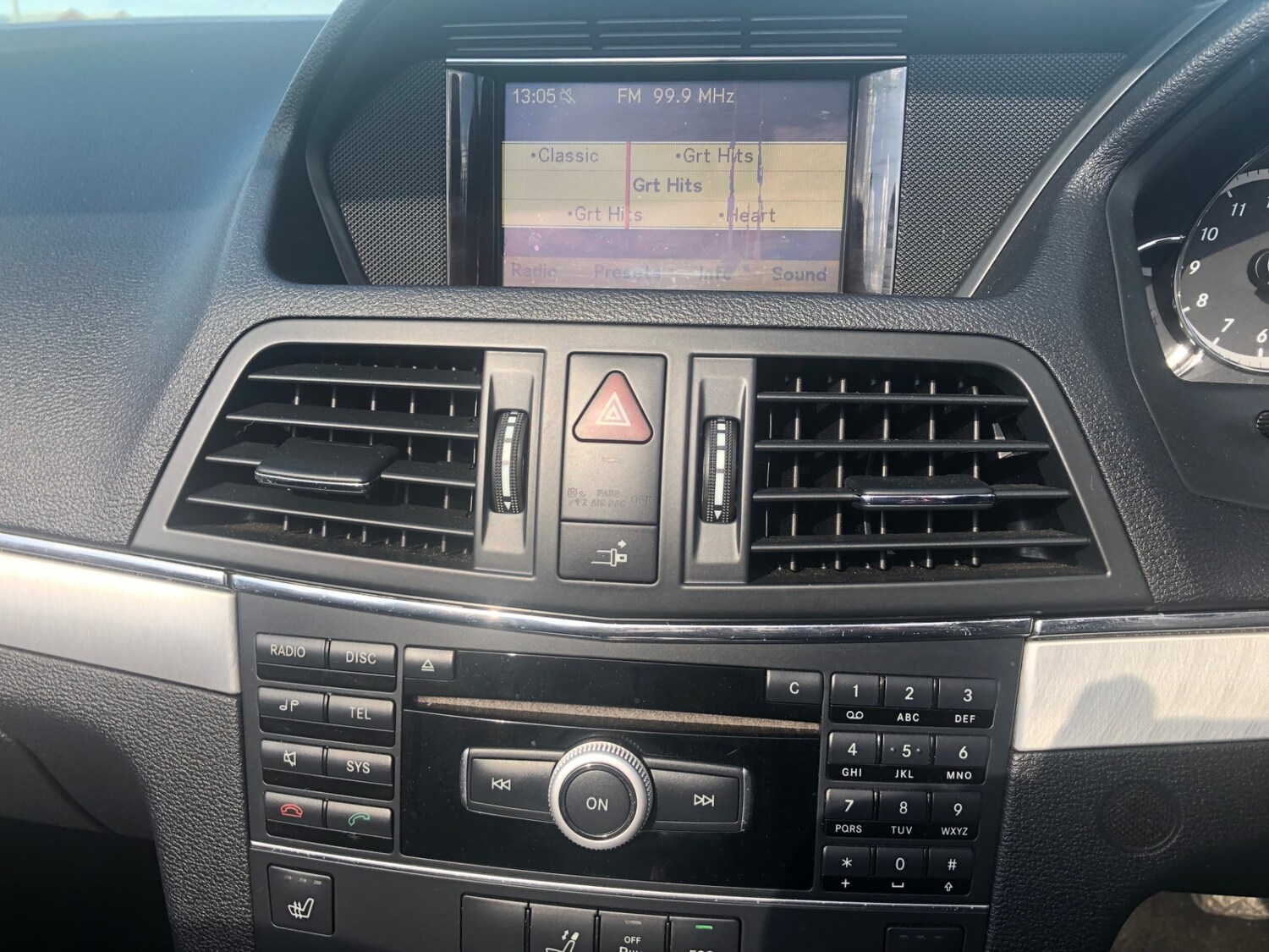 Used Mercedes-Benz E Class 2012 for sale - 78078086: Photo 22