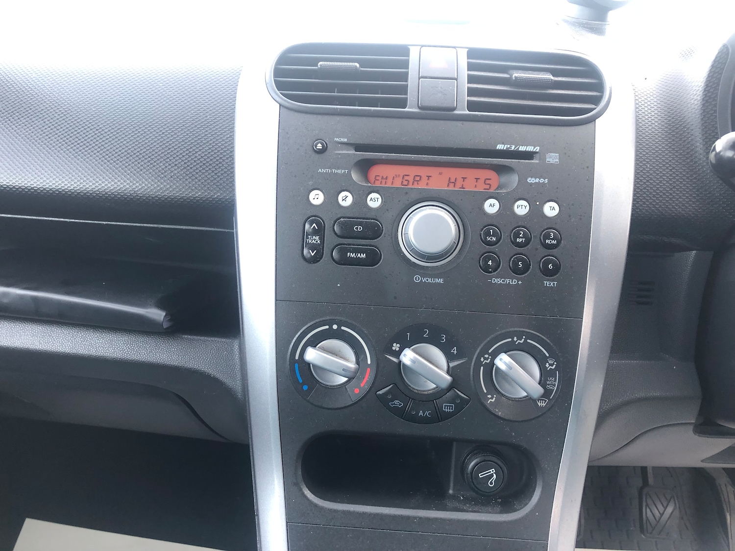 Used Suzuki Splash 2009 for sale - 77962865: Photo 21