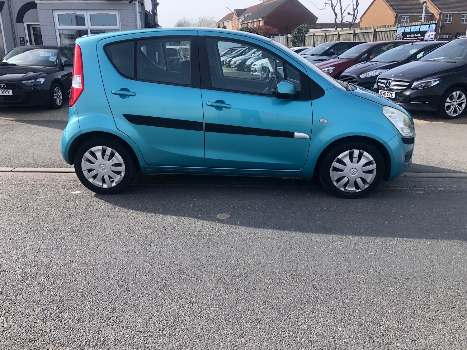 Used Suzuki Splash 2009 for sale - 77962865: Photo 8