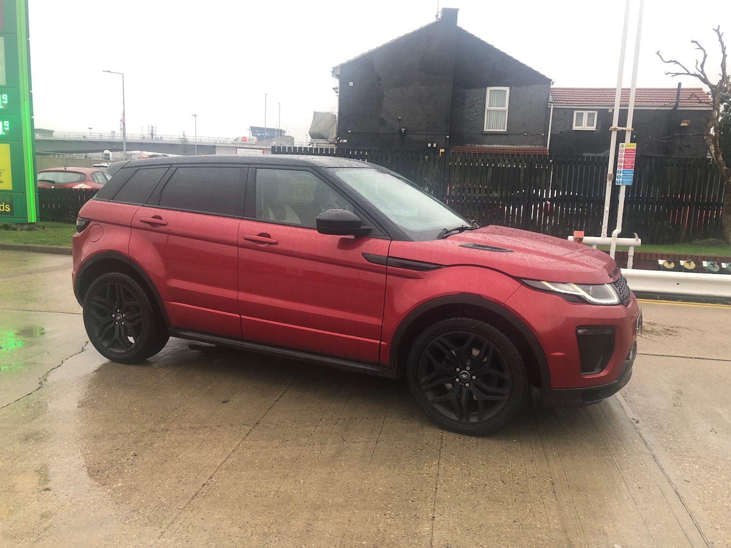 Used Land Rover Range Rover Evoque 2016 for sale - 76161618: Photo 11
