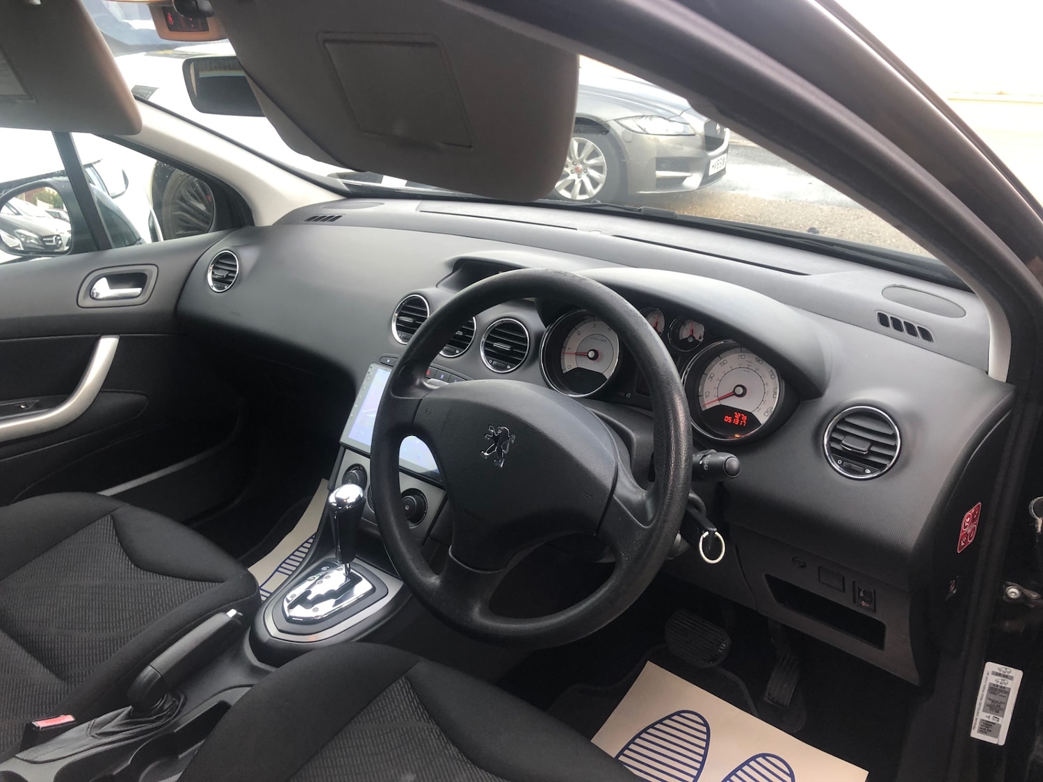 Used Peugeot 308 2009 for sale - 76859883: Photo 23