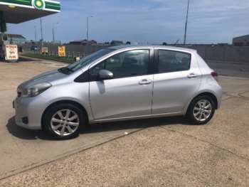 Used Toyota Yaris 2011 for sale - 75380729: Photo