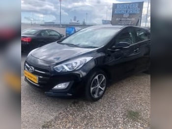 Used Hyundai i30 2016 for sale - 79595775: Photo