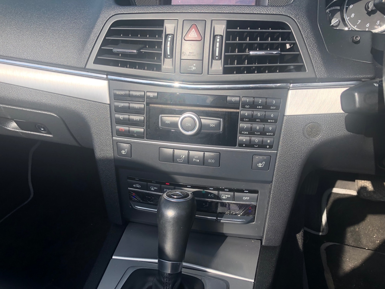 Used Mercedes-Benz E Class 2012 for sale - 76933354: Photo 23