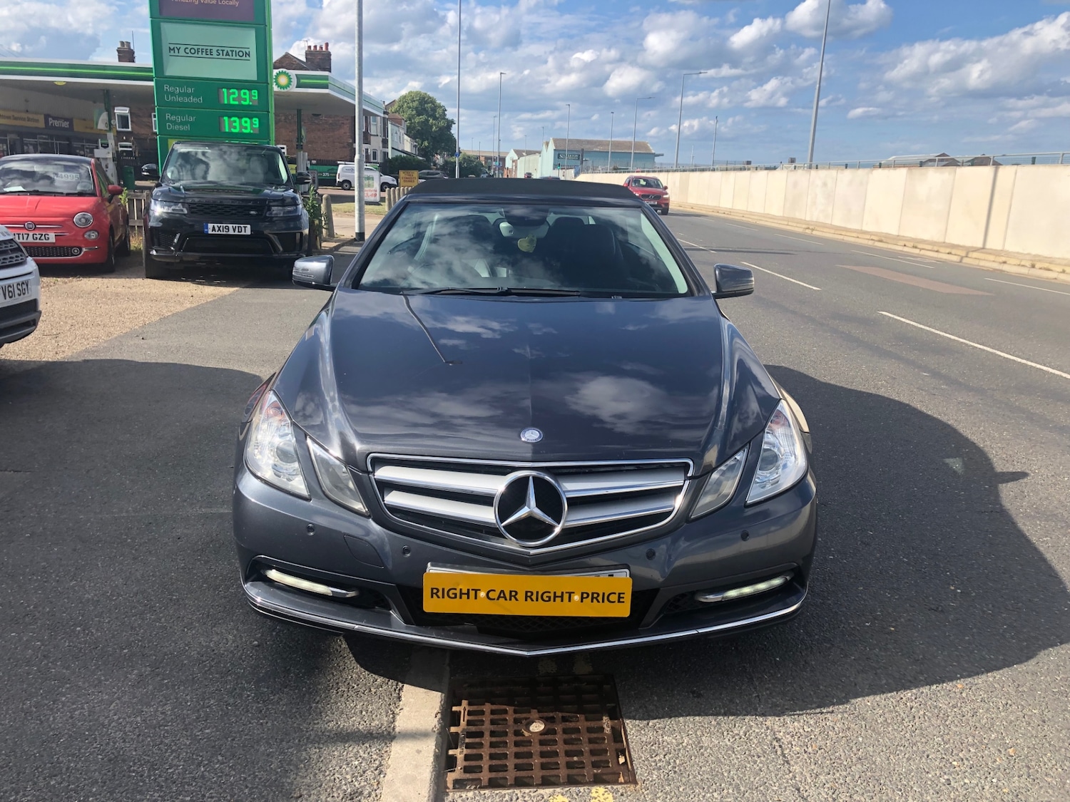 Used Mercedes-Benz E Class 2012 for sale - 76933354: Photo 9