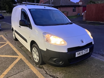 Peugeot Partner feature image