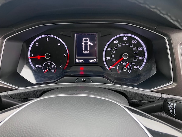 Used Volkswagen T-Roc 2019 for sale - 76256943: Photo 4