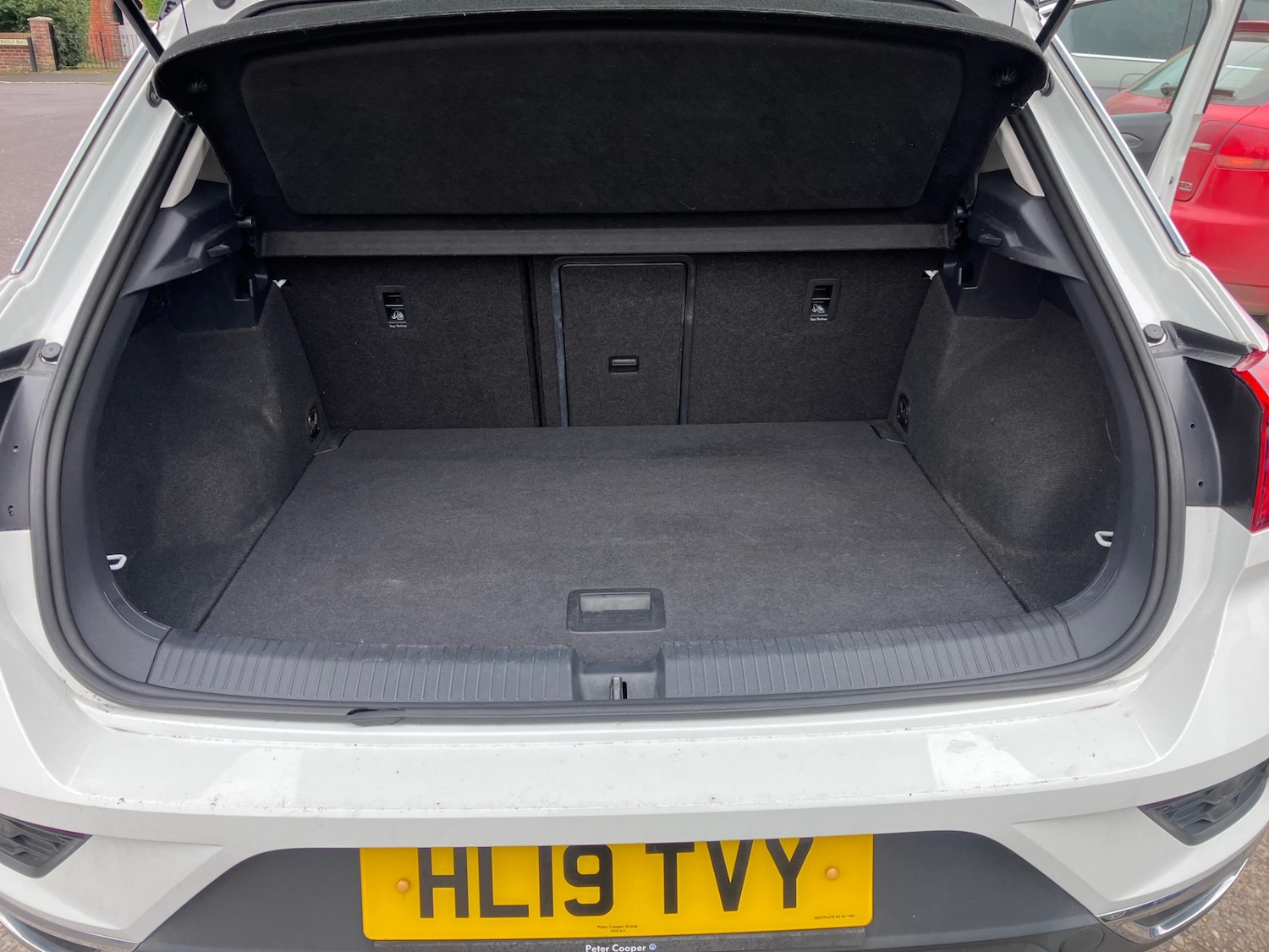 Used Volkswagen T-Roc 2019 for sale - 76256943: Photo 6