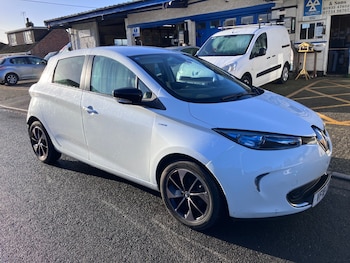 Used Renault Zoe 2018 for sale - 76978067: Photo