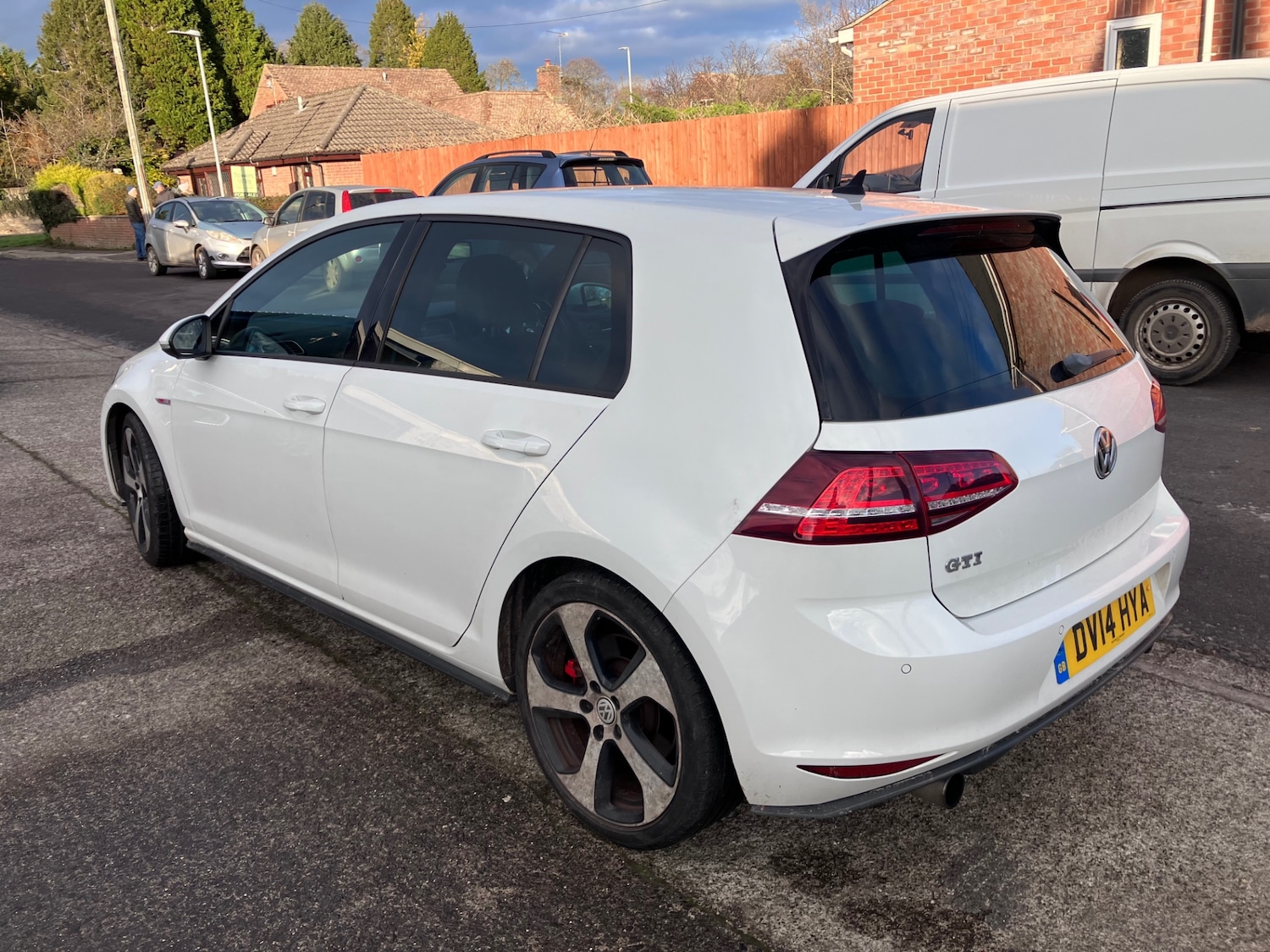 Used Volkswagen Golf 2014 for sale - 77118687: Photo 3