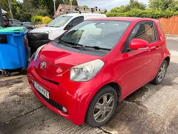 Used Toyota IQ 2011 for sale - 78876776: Photo