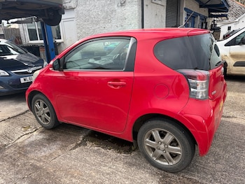 Used Toyota IQ 2011 for sale - 78876776: Photo