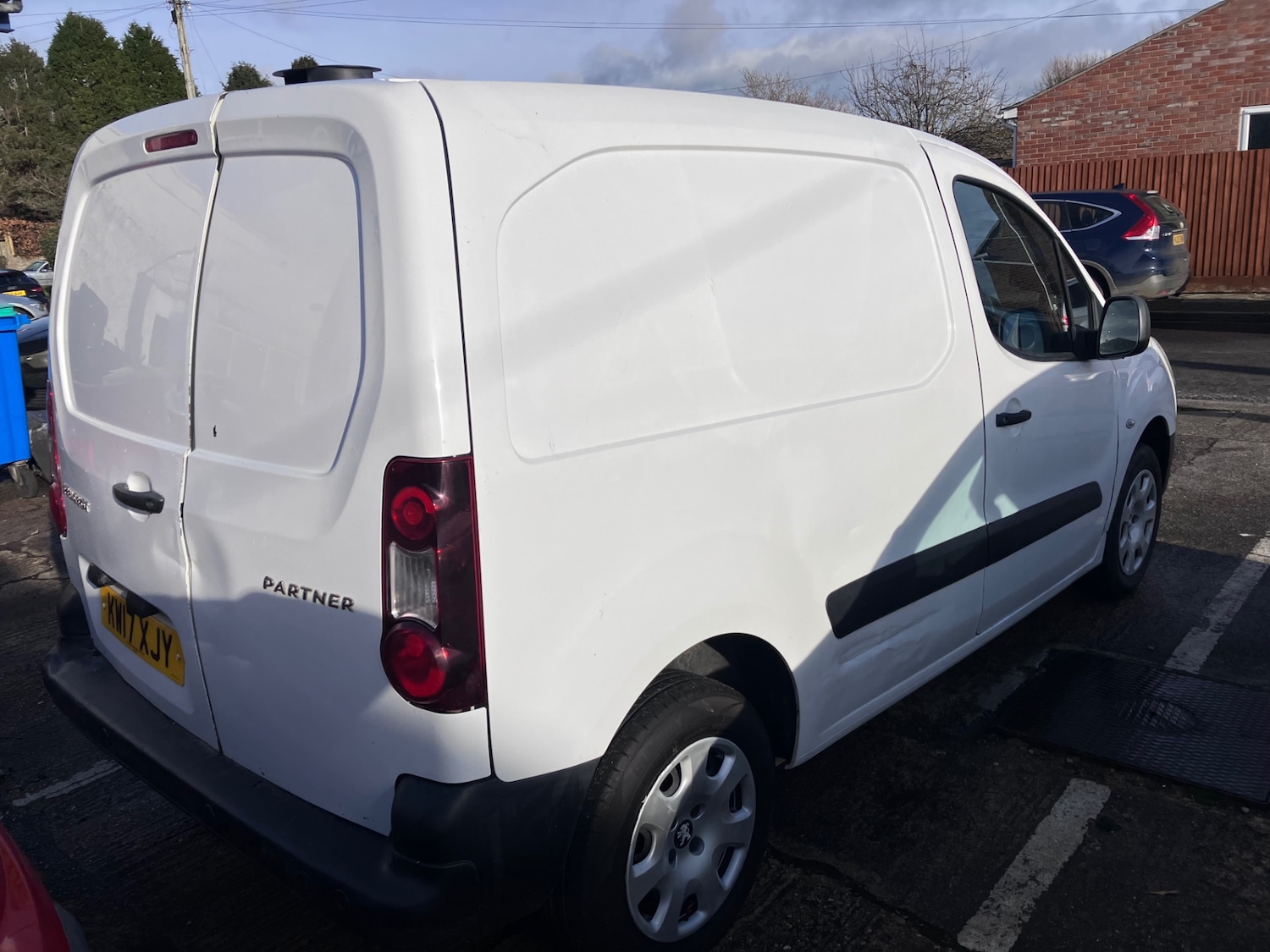 Used Peugeot Partner 2017 for sale - 77118694: Photo 3