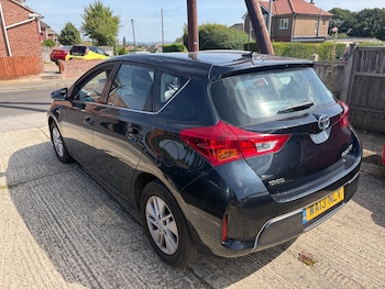 Used Toyota Auris 2013 for sale - 79620781: Photo