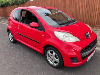 Peugeot - 107