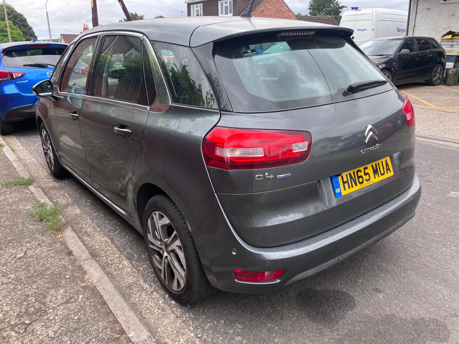Vehicle 3