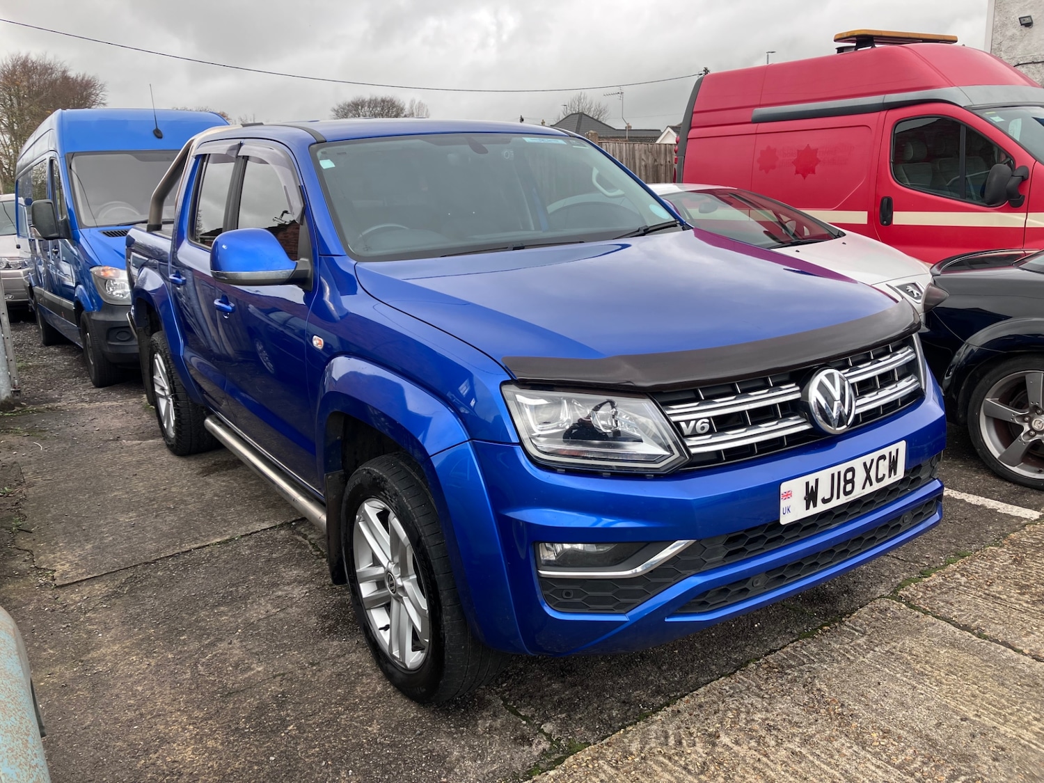 Used Volkswagen Amarok 2018 for sale - 76546524: Photo 1