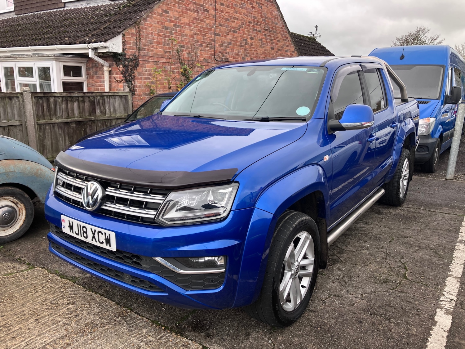 Used Volkswagen Amarok 2018 for sale - 76546524: Photo 2