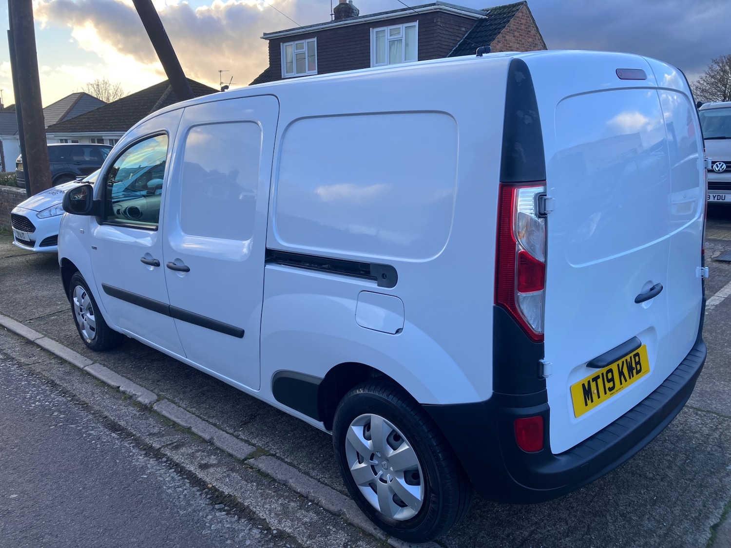 Used Renault Kangoo 2019 for sale - 77269401: Photo 3
