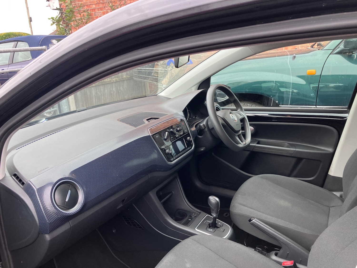 Used Volkswagen up! 2018 for sale - 76193511: Photo 5