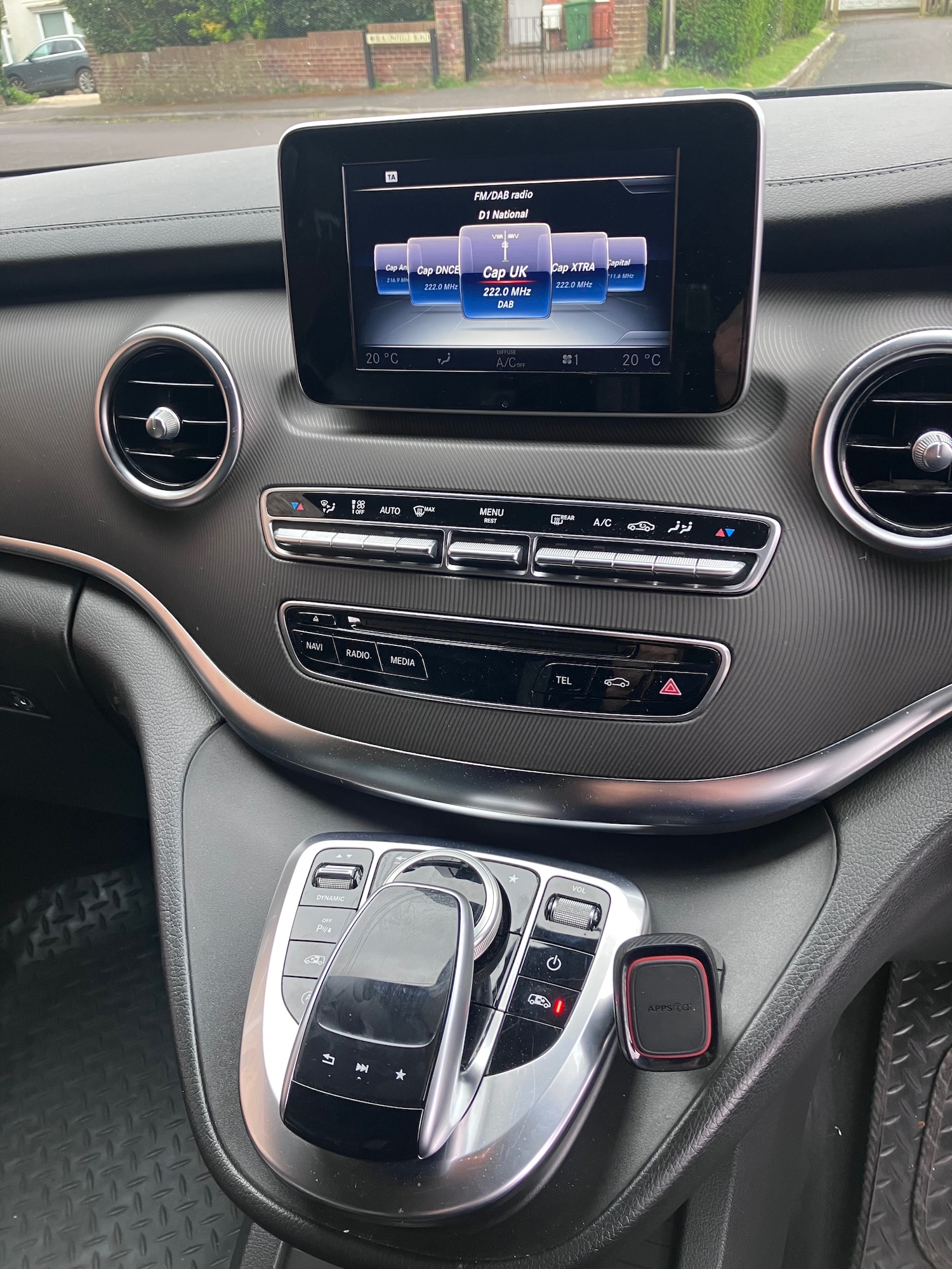 Used Mercedes-Benz V-Class 2017 for sale - 78077571: Photo 10