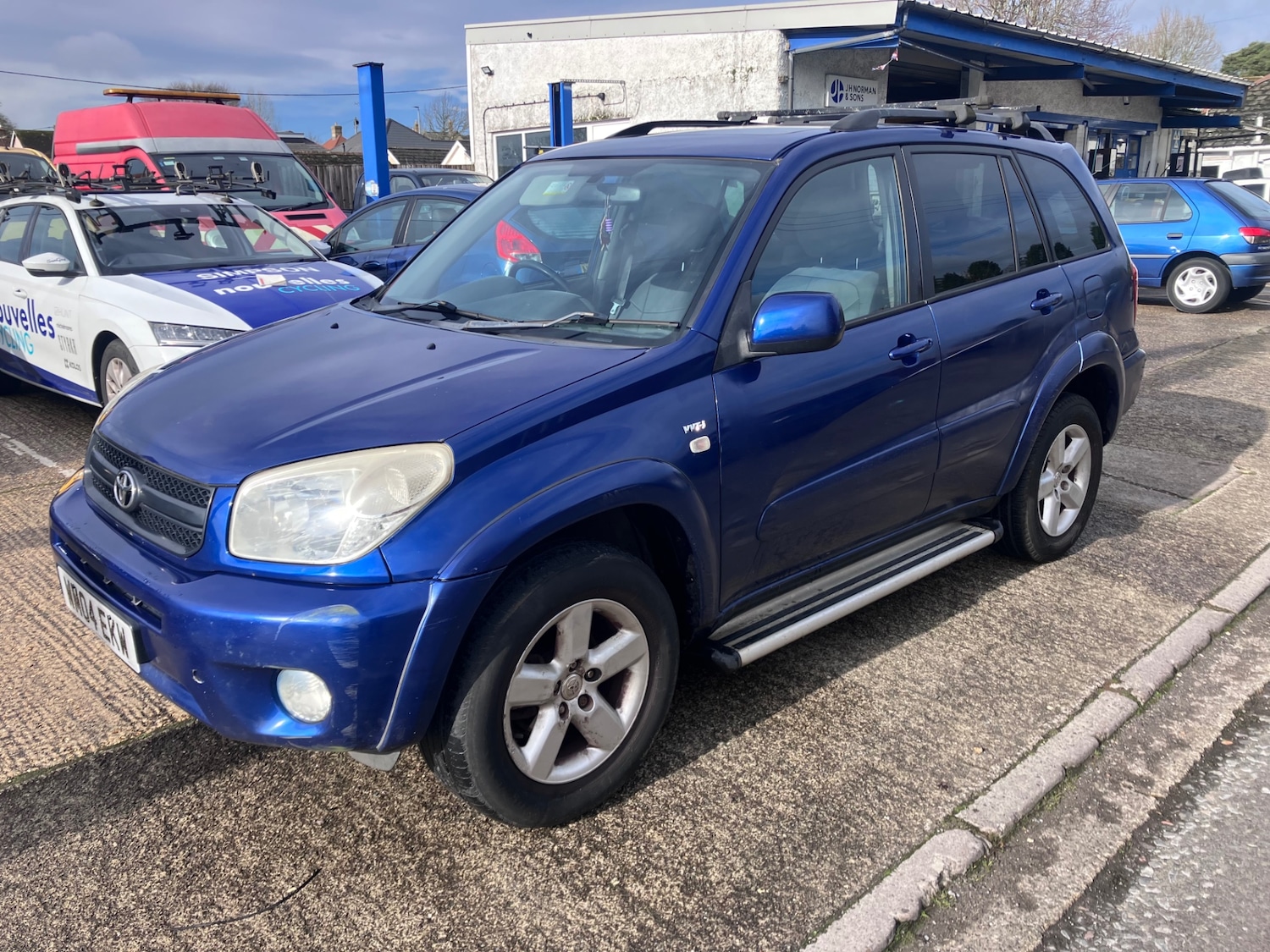 Used Toyota RAV4 2004 for sale - 77570225: Photo 2
