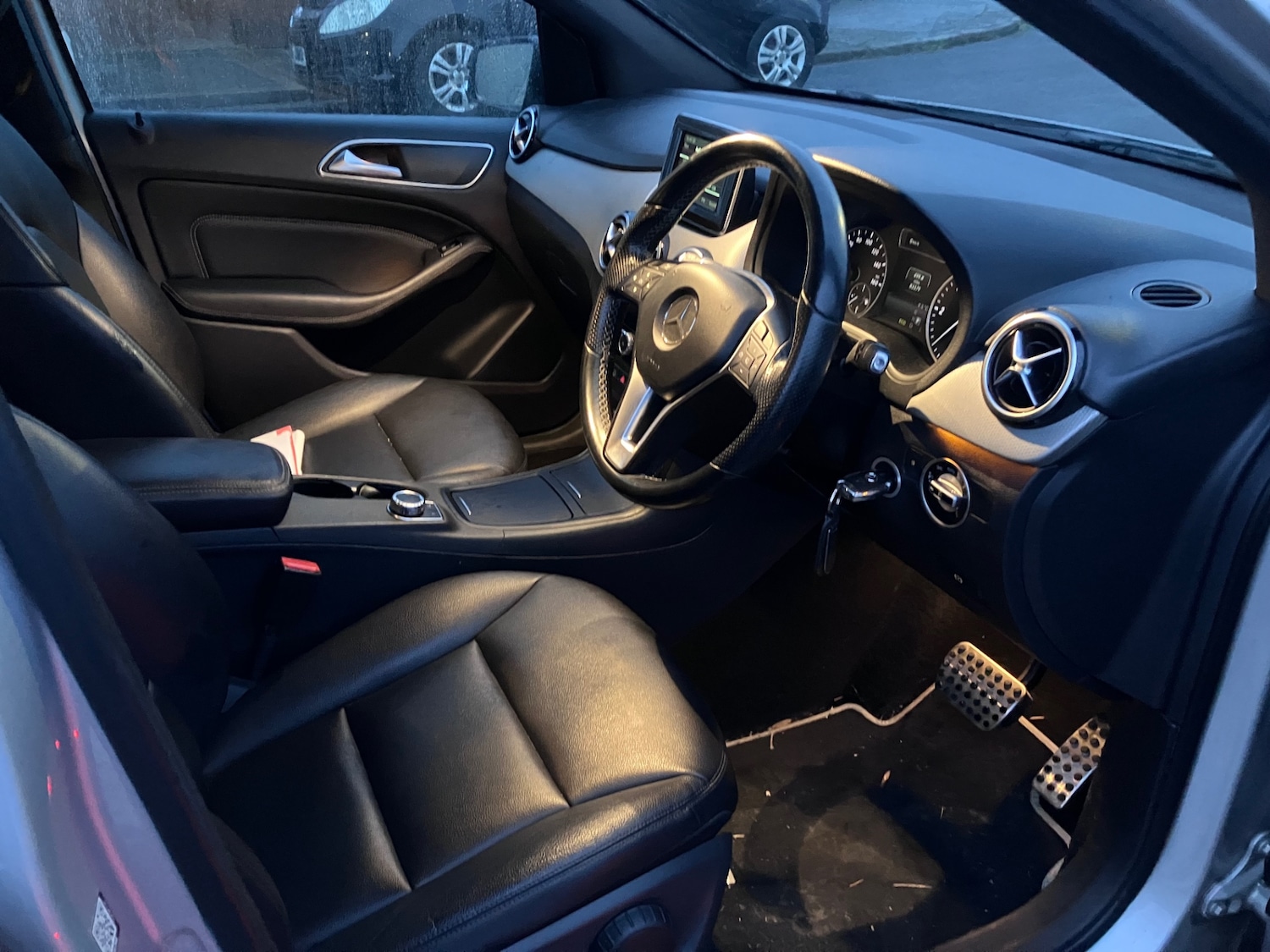 Used Mercedes-Benz B Class 2015 for sale - 77189504: Photo 5