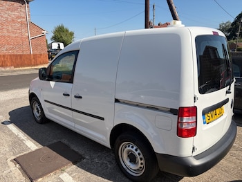 Used Volkswagen Caddy 2014 for sale - 79411103: Photo