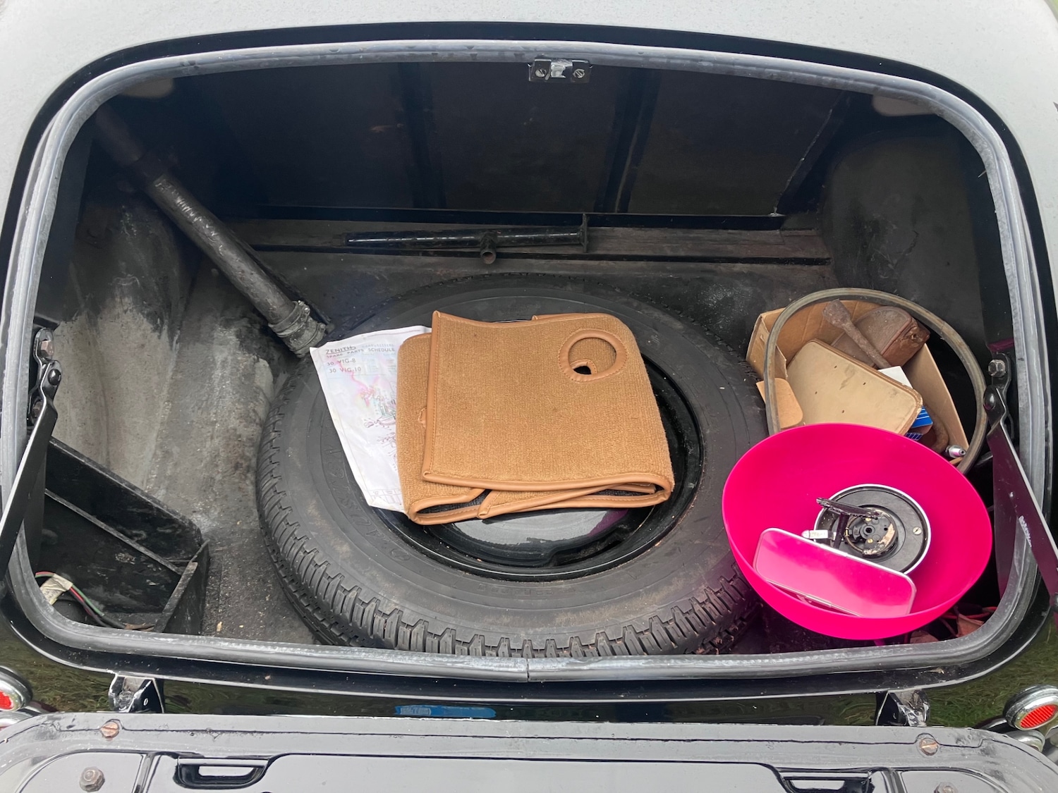 Used Austin A40 1953 for sale - 76588570: Photo 10