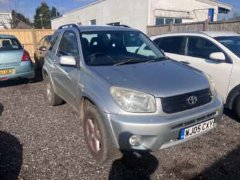 2005 (05) - 2.0 XT3 3dr MOT AUG 2025 £995