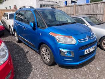2013 (63) - 1.6 VTi 16V Exclusive Automatic MOT Feb 2026 £3495 5-Door