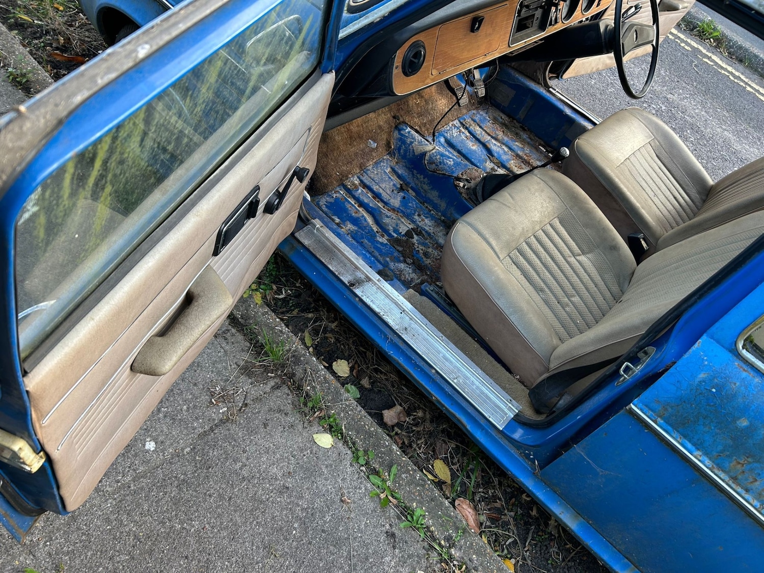 Austin Maxi 1976 - Image 7