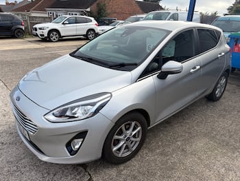 Used Ford Fiesta 2018 for sale - 79845999: Photo