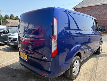 Used Ford Transit Custom 2017 for sale - 78997987: Photo