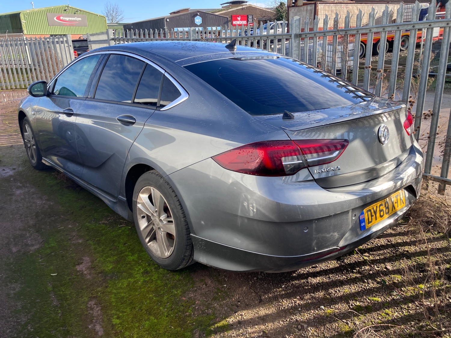Used Vauxhall Insignia 2019 for sale - 77228343: Photo 3