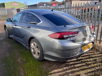 Used Vauxhall Insignia 2019 for sale - 77228343: Photo