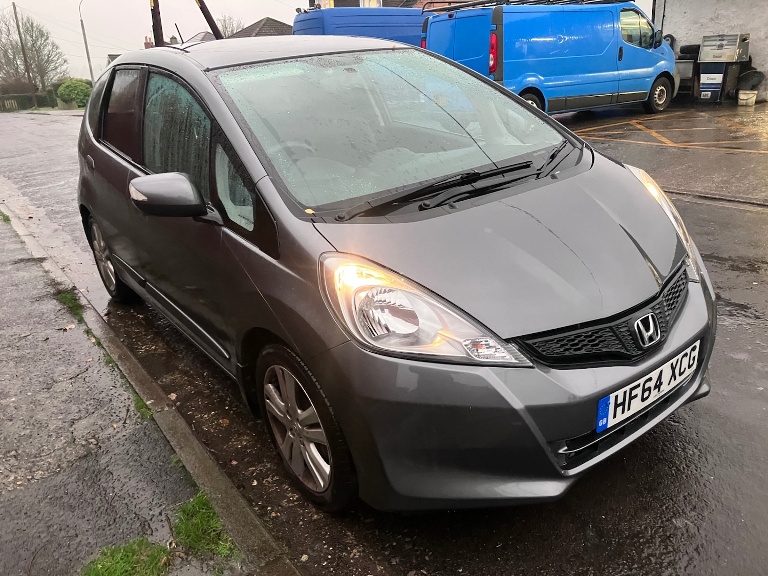 Used Honda Jazz 2014 for sale - 76837373: Photo 1