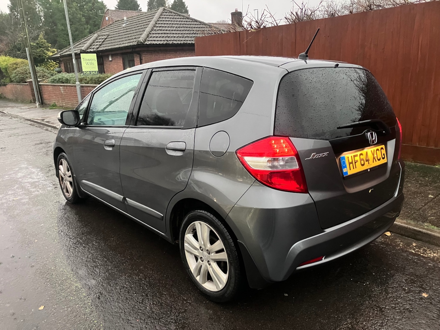 Used Honda Jazz 2014 for sale - 76837373: Photo 3