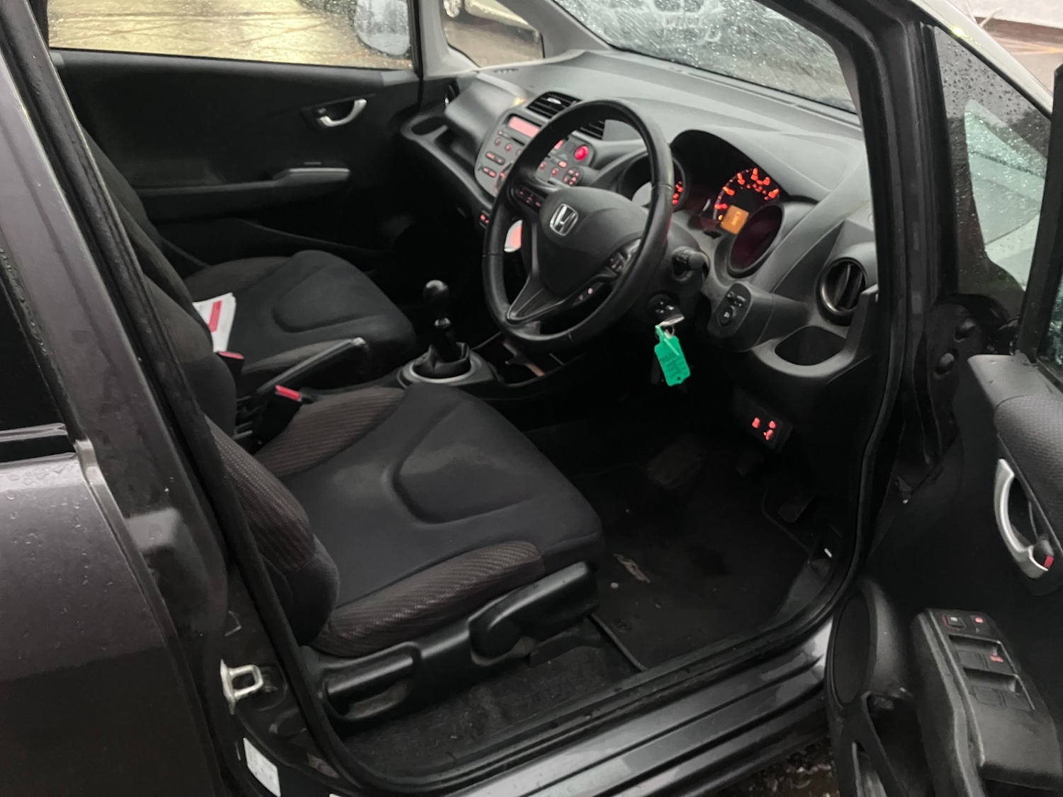 Used Honda Jazz 2014 for sale - 76837373: Photo 5