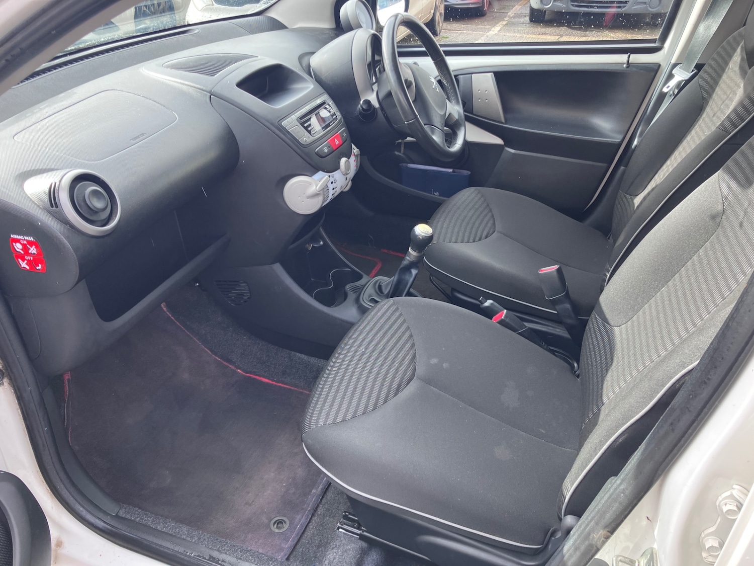 Used Peugeot 107 2014 for sale - 77465472: Photo 5