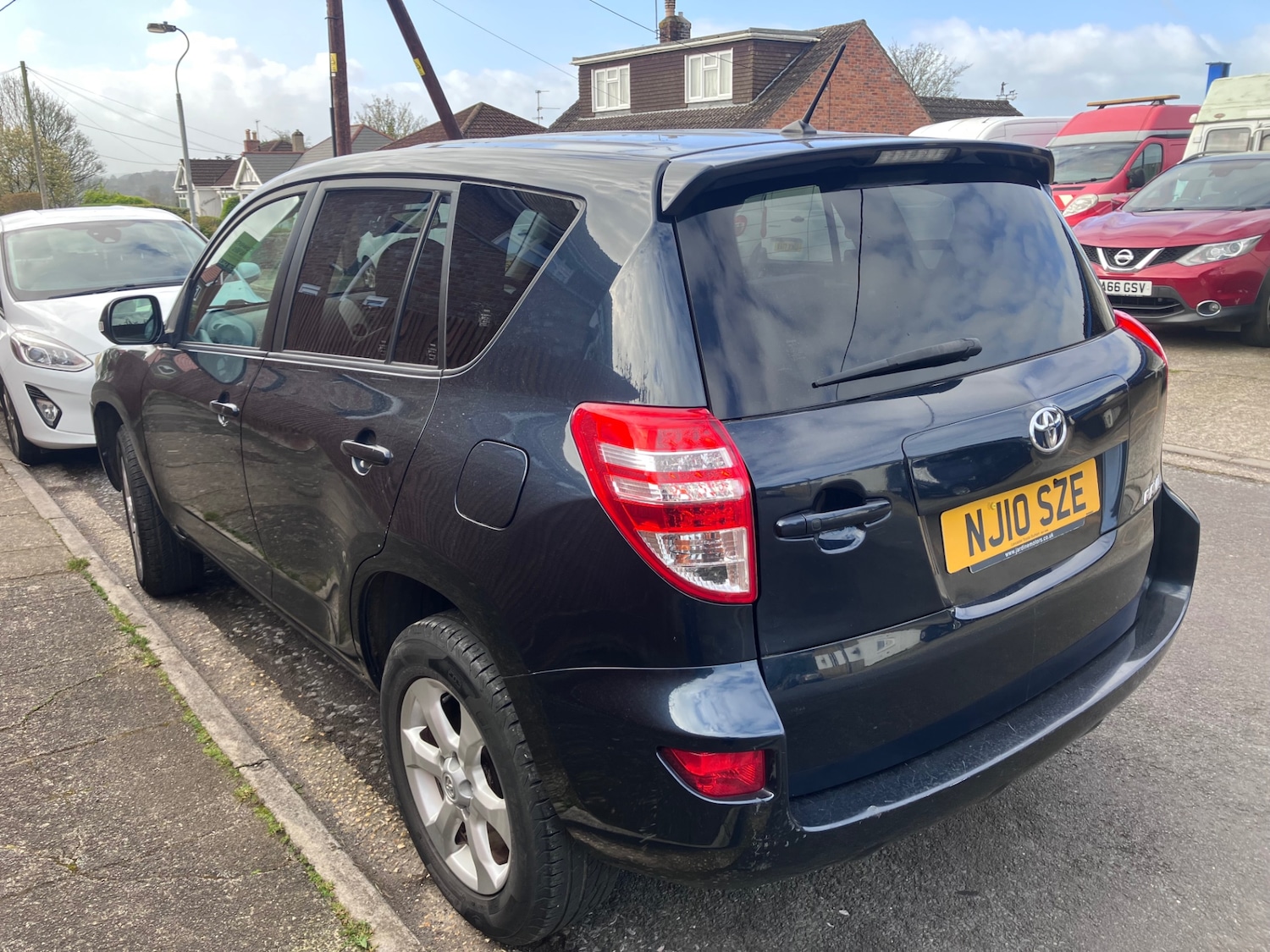 Used Toyota RAV4 2010 for sale - 78070722: Photo 3