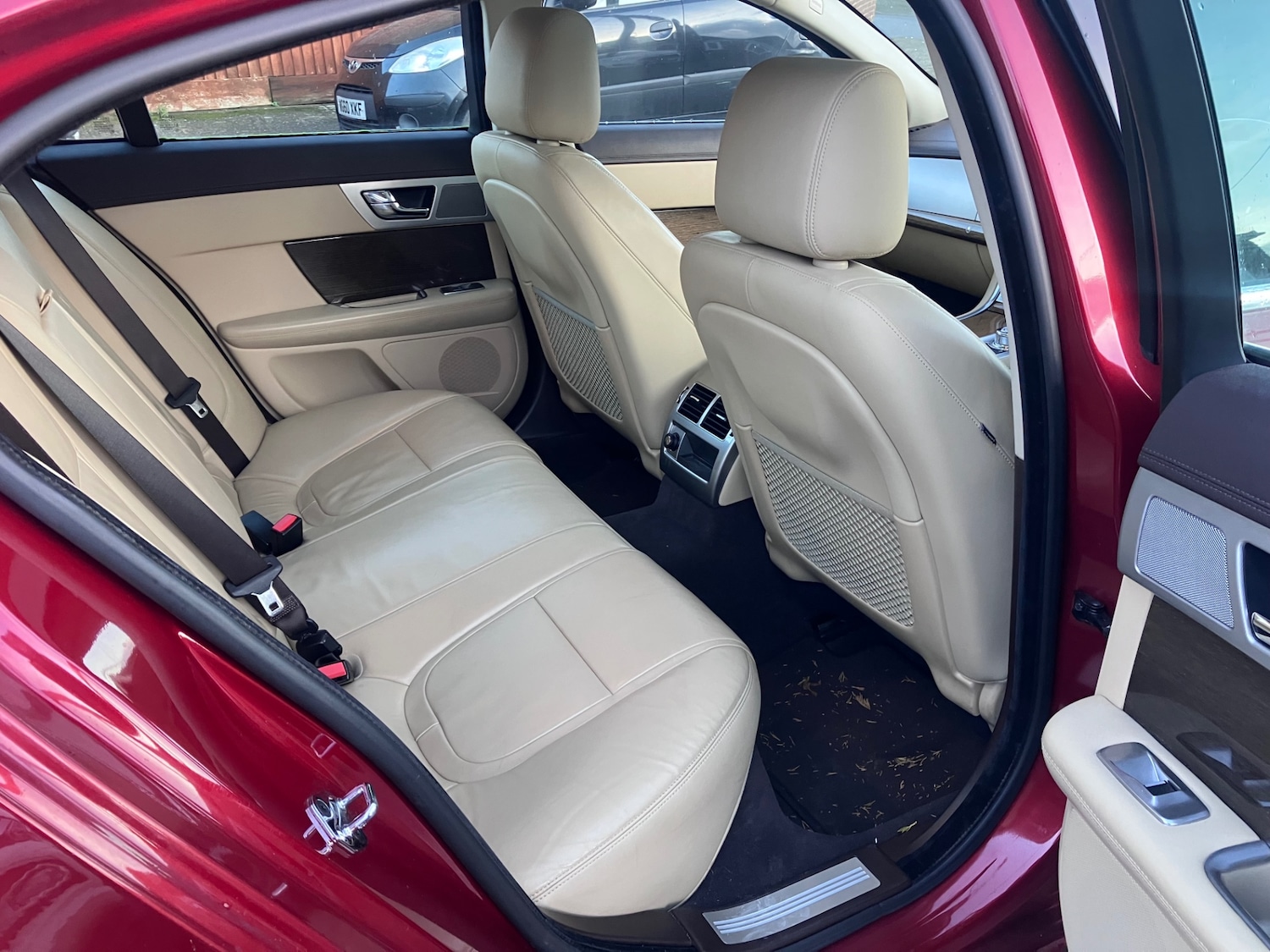 Used Jaguar XF 2012 for sale - 76796176: Photo 6