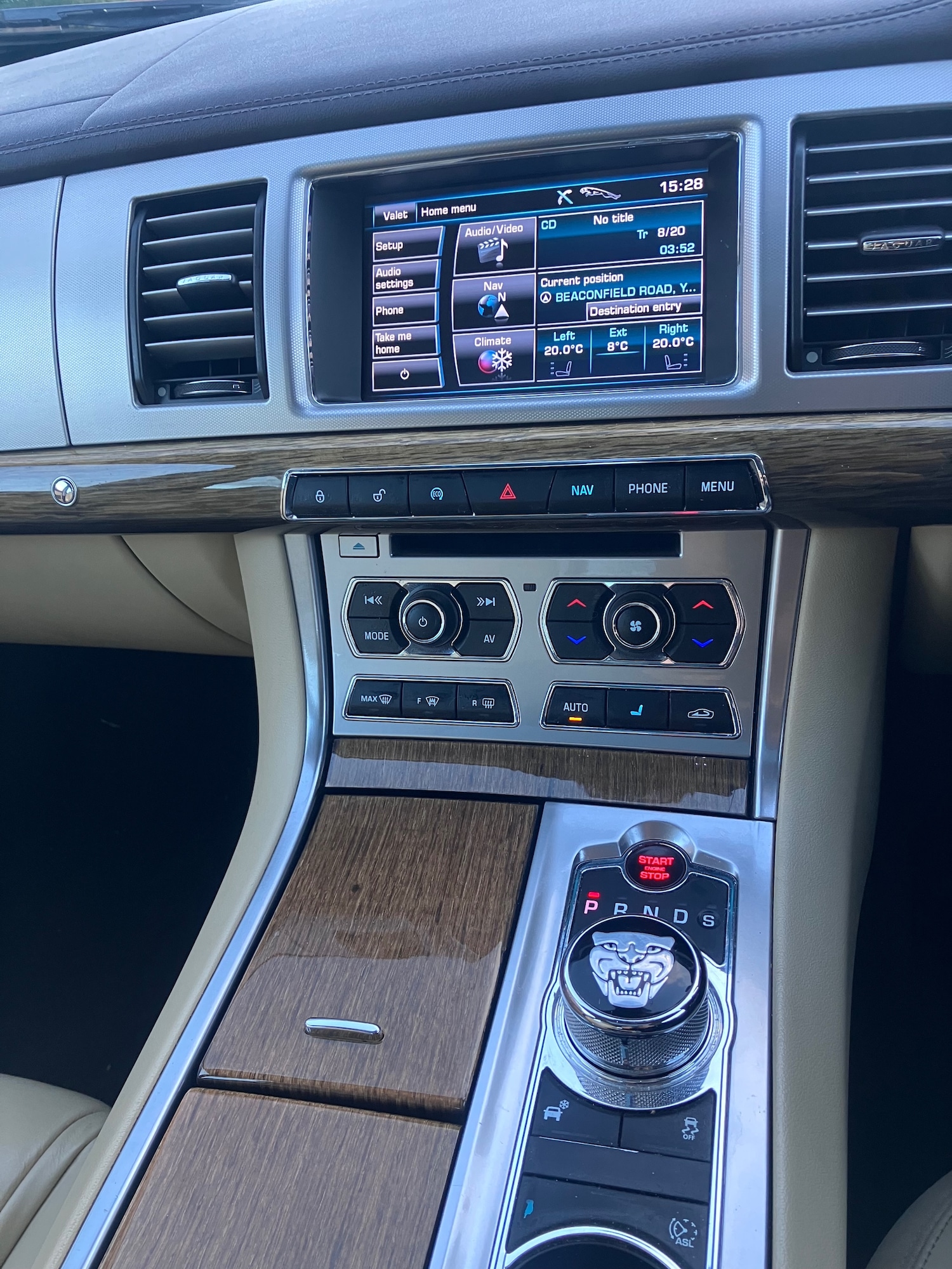 Used Jaguar XF 2012 for sale - 76796176: Photo 7