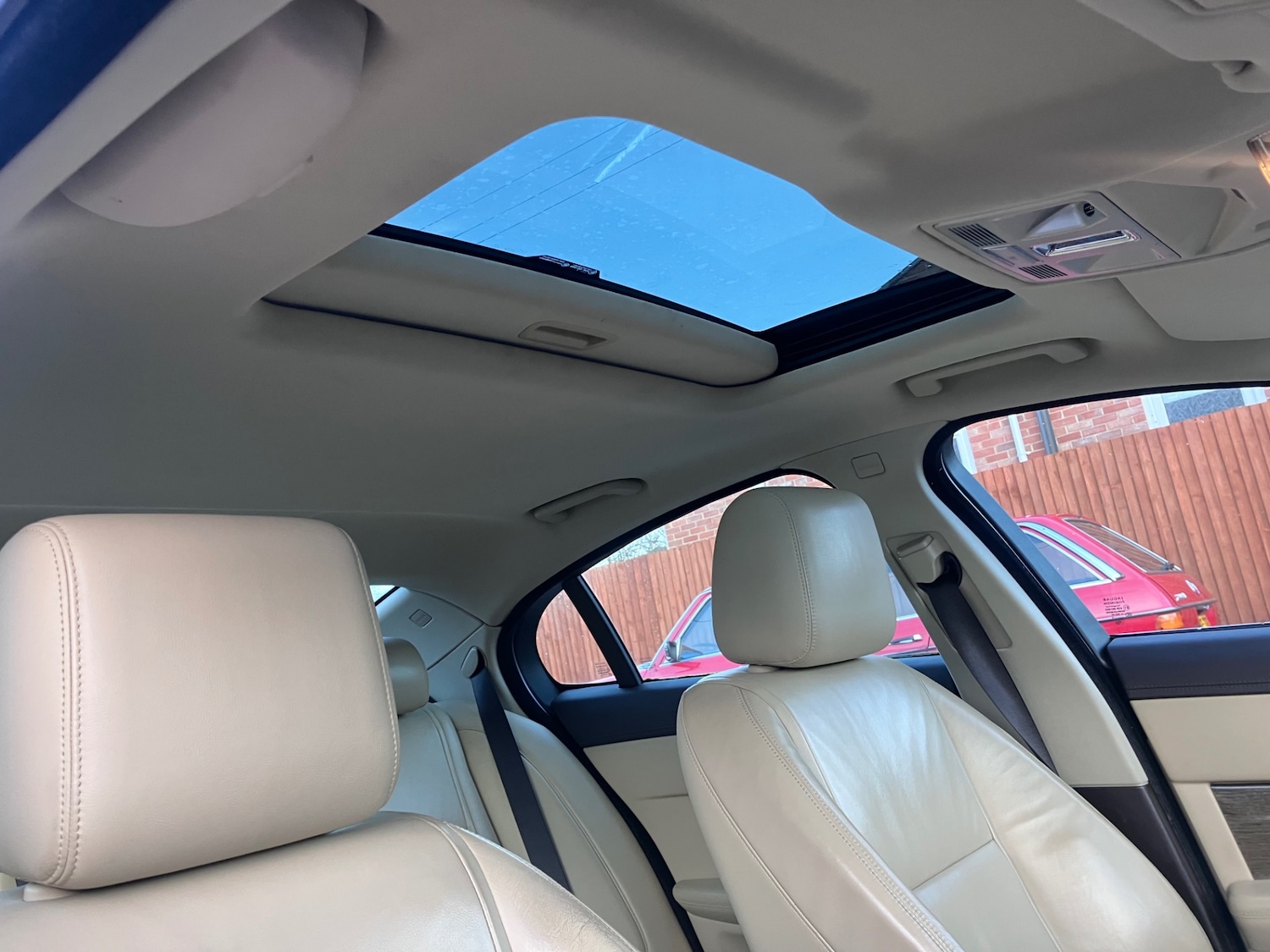 Used Jaguar XF 2012 for sale - 76796176: Photo 9