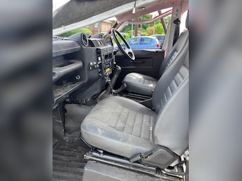 Used Land Rover Defender 2012 for sale - 78750918: Photo