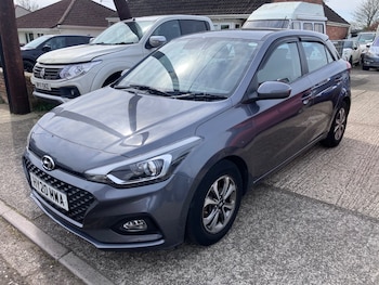 Used Hyundai i20 2020 for sale - 75797599: Photo